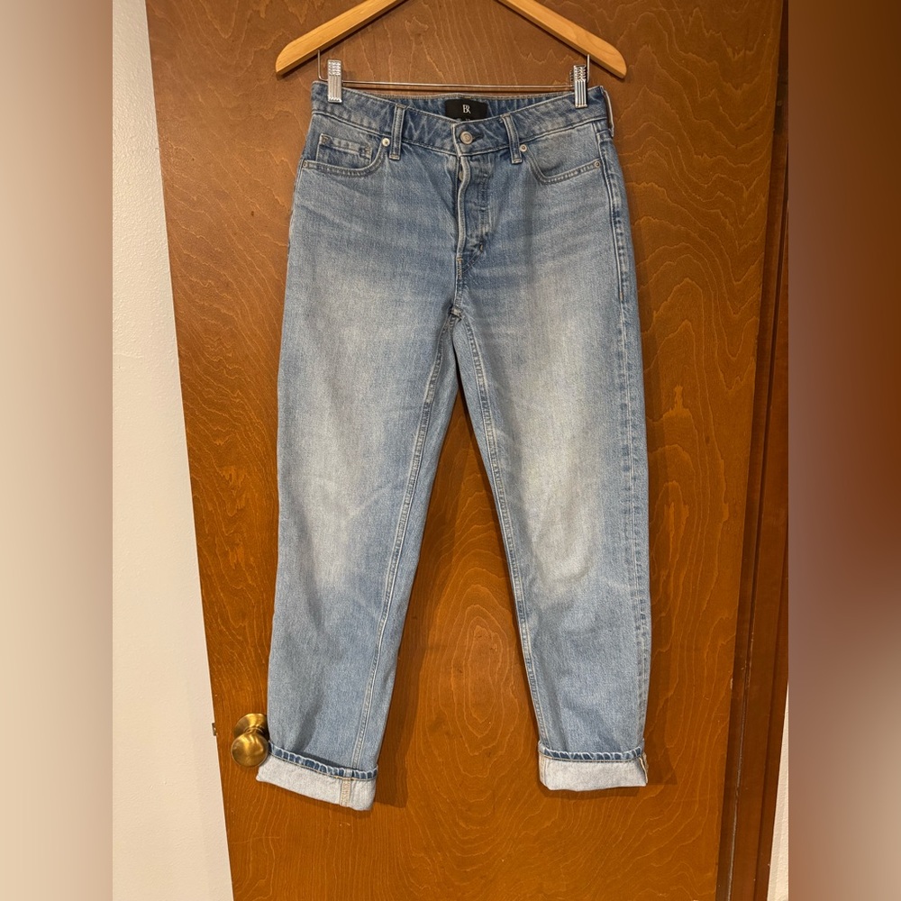 Banana Republic Mid-Rise Rigid
Straight Jean - Picture 5 of 9